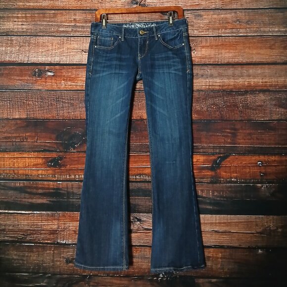 Express Jeans 2 Short Stella Boot Cut Low Rise Dark Wash Denim Stretch - Picture 2 of 8